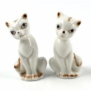 SIAMESE CATS SALT and PEPPER SHAKERS Bone China VINTAGE WITH STOPPERS